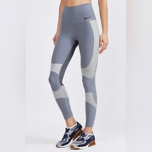 Nike Womens Training Tights - size S - Picture 1 of 4